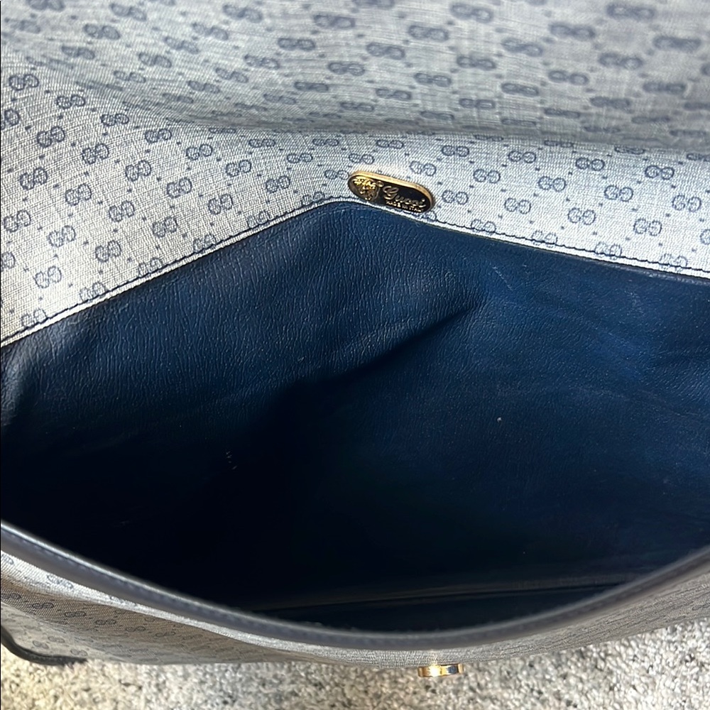 Vintage Gucci Canvas Clutch - Picture 5 of 7
